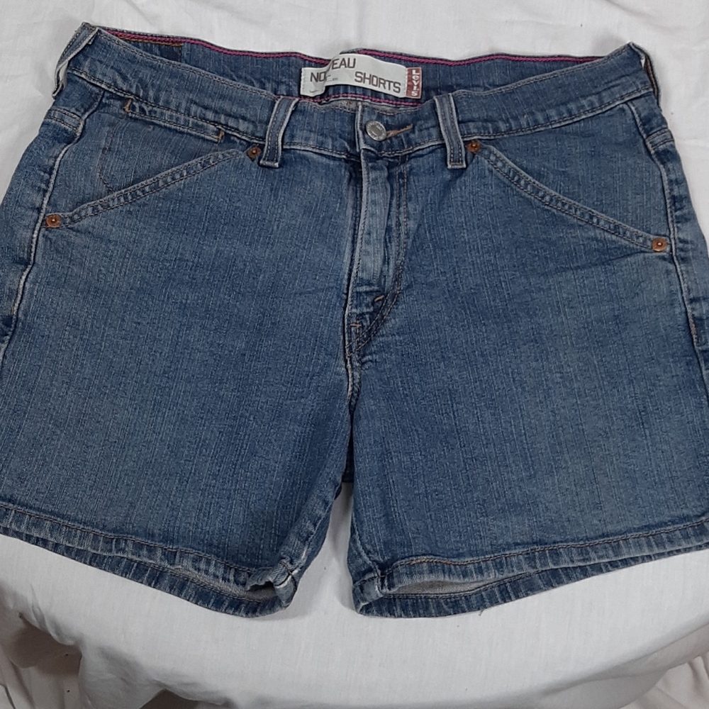 Levi's jean shorts